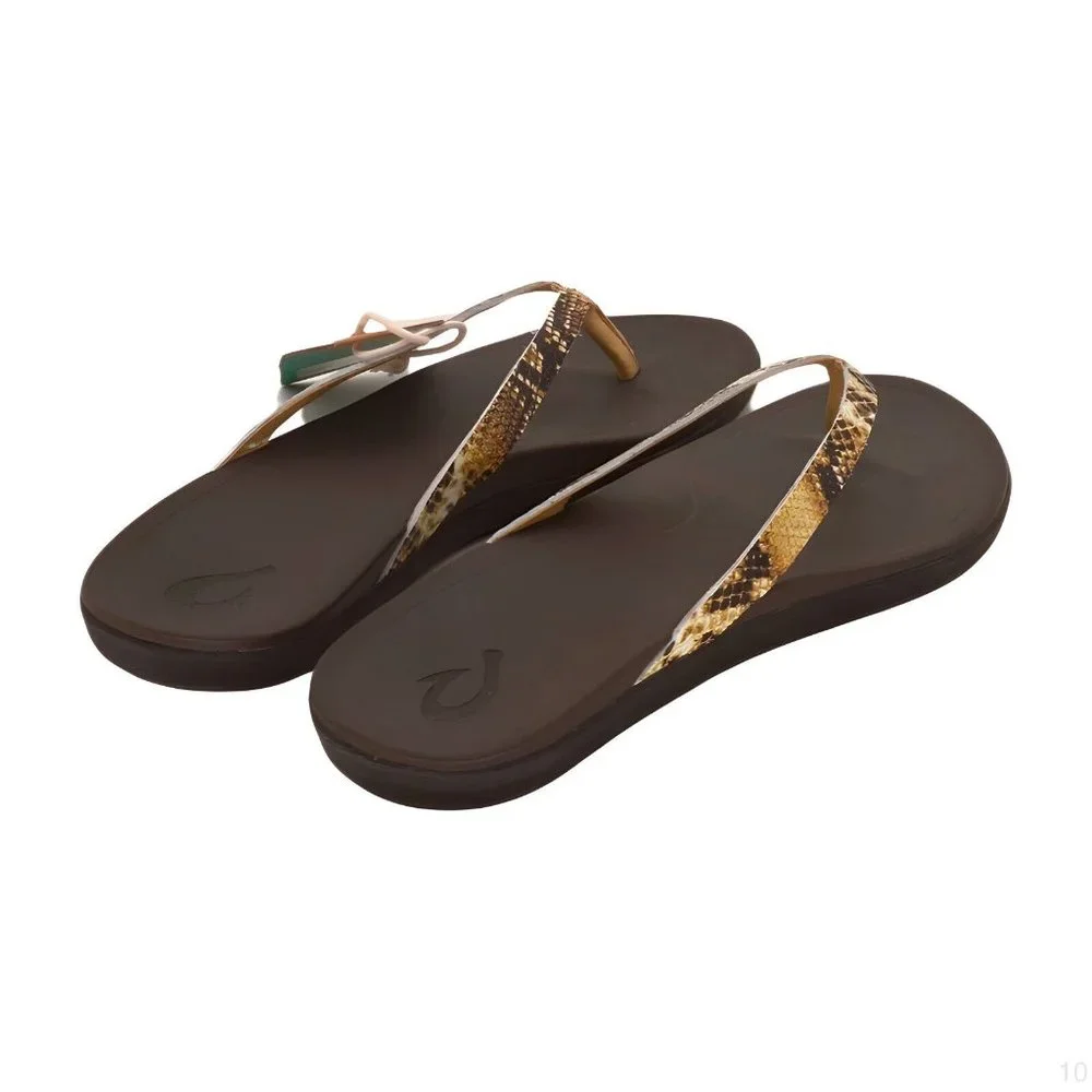OluKai women flip